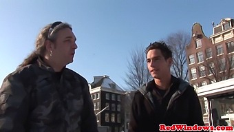 Deepthroating Dutch Lady Receiving Cumshot